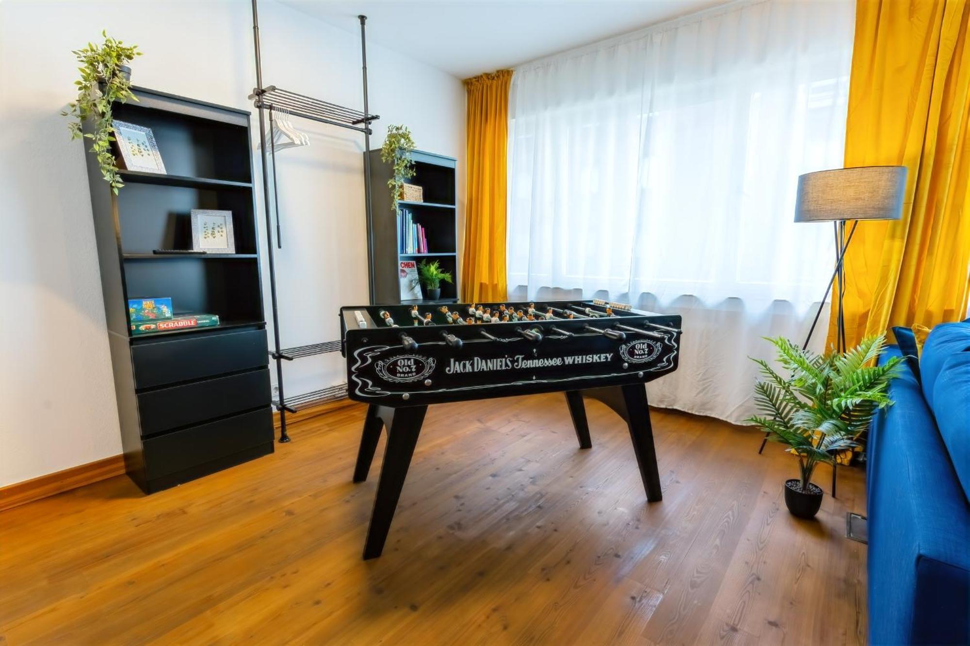 The Big Muenster Fuer Bis Zu 12, Whirlpool, Sauna, Zentral, Tischfussball, Balkon, Gasgrill 울름 외부 사진