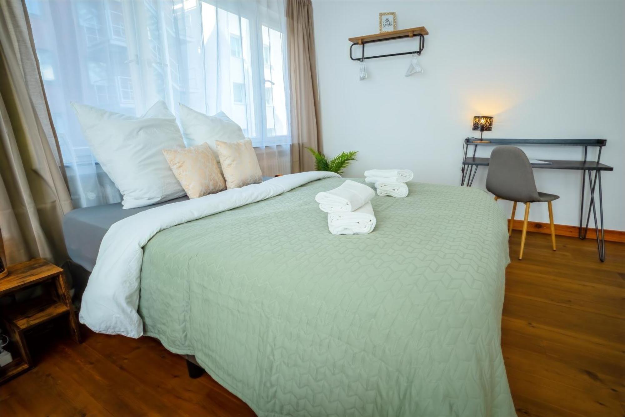 The Big Muenster Fuer Bis Zu 12, Whirlpool, Sauna, Zentral, Tischfussball, Balkon, Gasgrill 울름 외부 사진