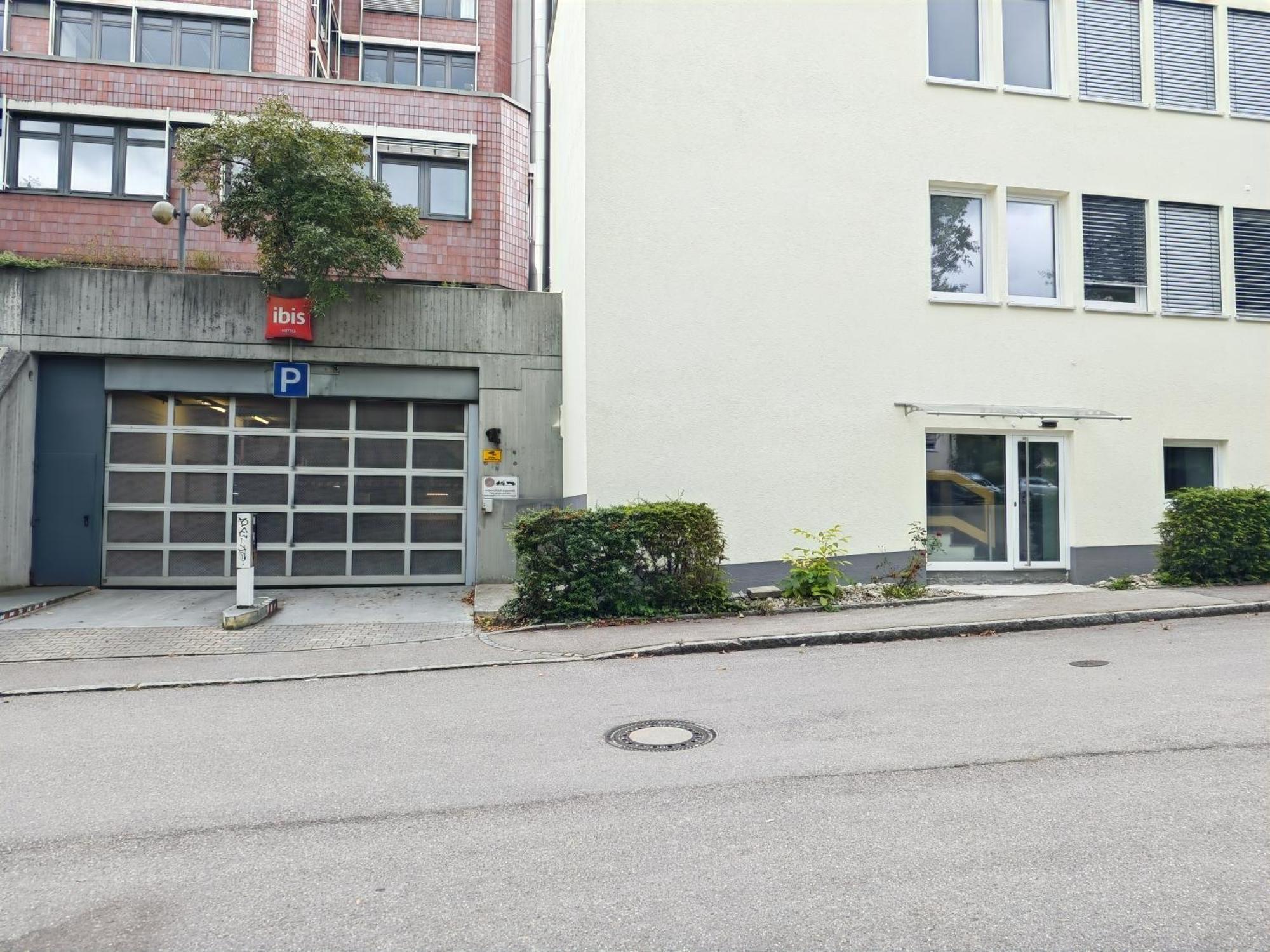 The Big Muenster Fuer Bis Zu 12, Whirlpool, Sauna, Zentral, Tischfussball, Balkon, Gasgrill 울름 외부 사진
