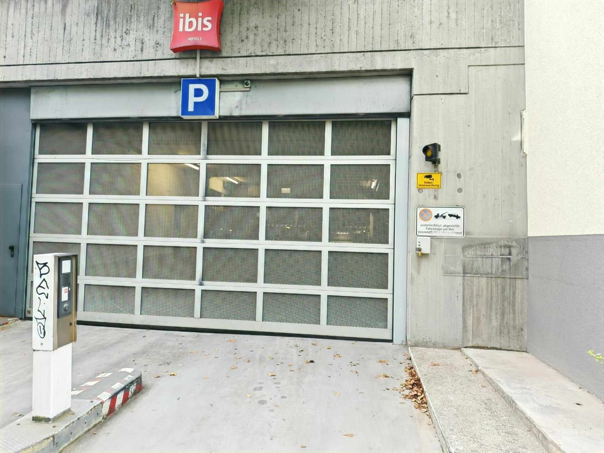 The Big Muenster Fuer Bis Zu 12, Whirlpool, Sauna, Zentral, Tischfussball, Balkon, Gasgrill 울름 외부 사진